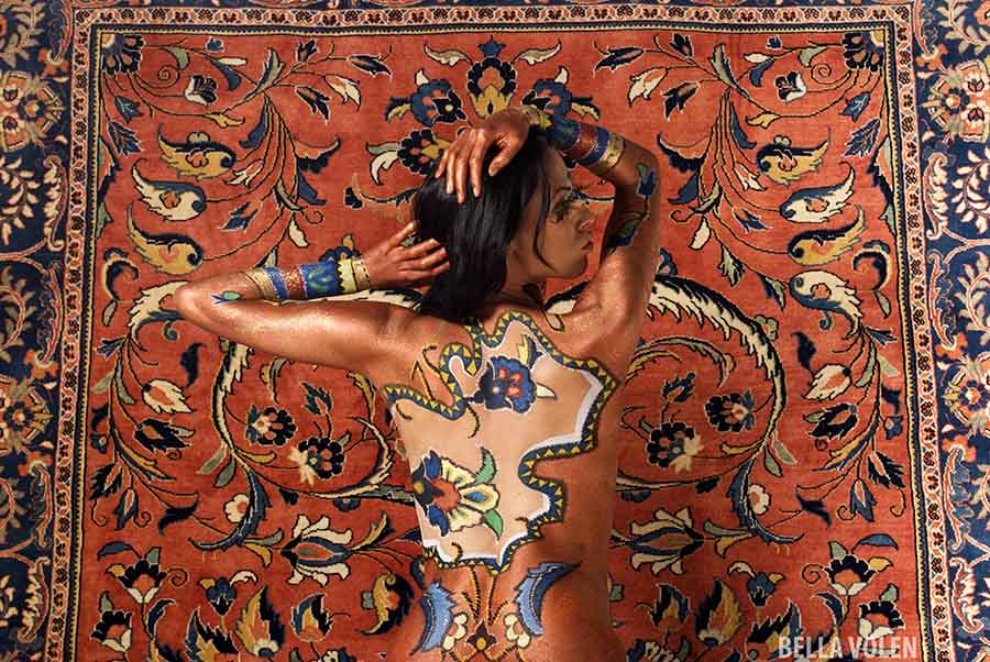 camouflage bodypainting carpet