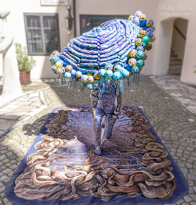 art installation, balloon art and painting