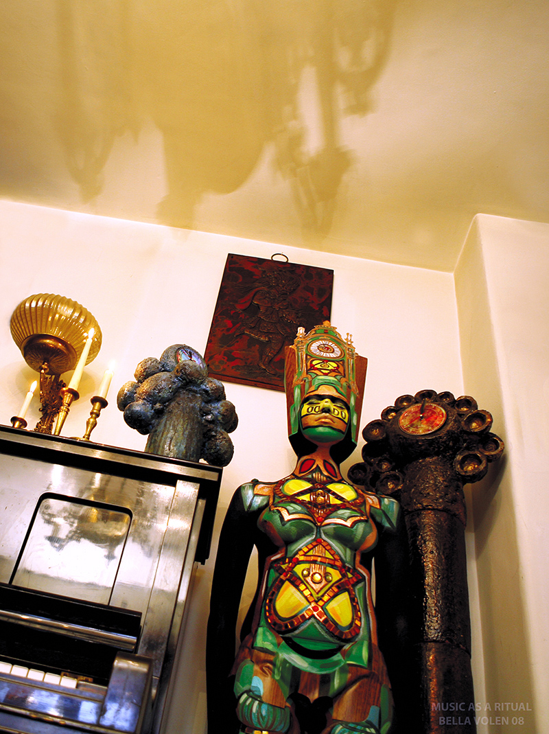 staged photography heartagram